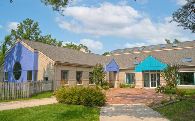 Clonlara School Earns Reaccreditation Through 2031