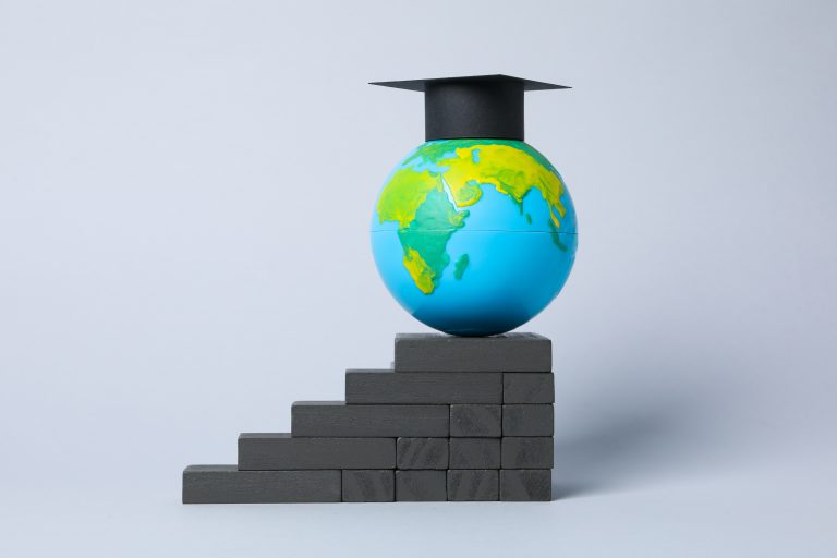 Plus qu’un diplôme : Comment le projet Capstone réinvente la fin du lycée
