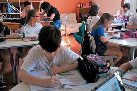 F1_Autonomous-work-plm7putqwl6vbg8au4n8aubdm3gi43pppv751w2cl4